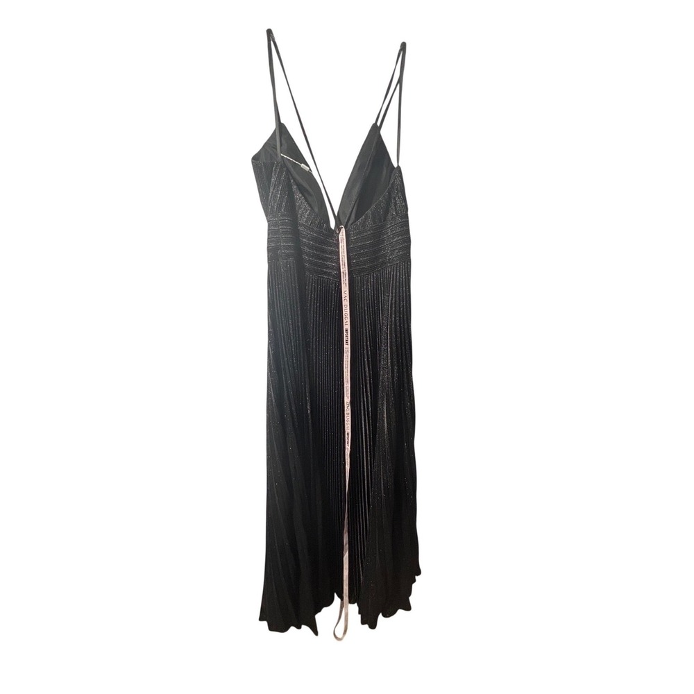 Mac Duggal 30725 Black Metallic Pleated V-Neck Open Back Maxi Gown Size 12 - Picture 5 of 9
